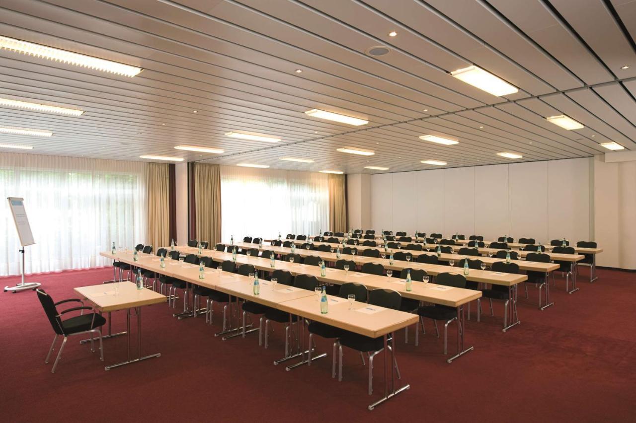 ホテル Nh Berlin Potsdam Conference Center クラインマハノー エクステリア 写真
